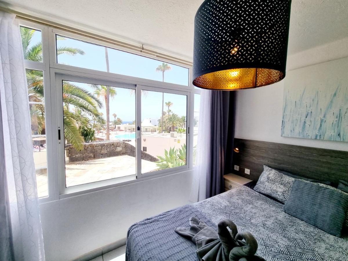 Luxury Apartamento Luz De Mar Complejo Playa Roca Costa Teguise Dış mekan fotoğraf
