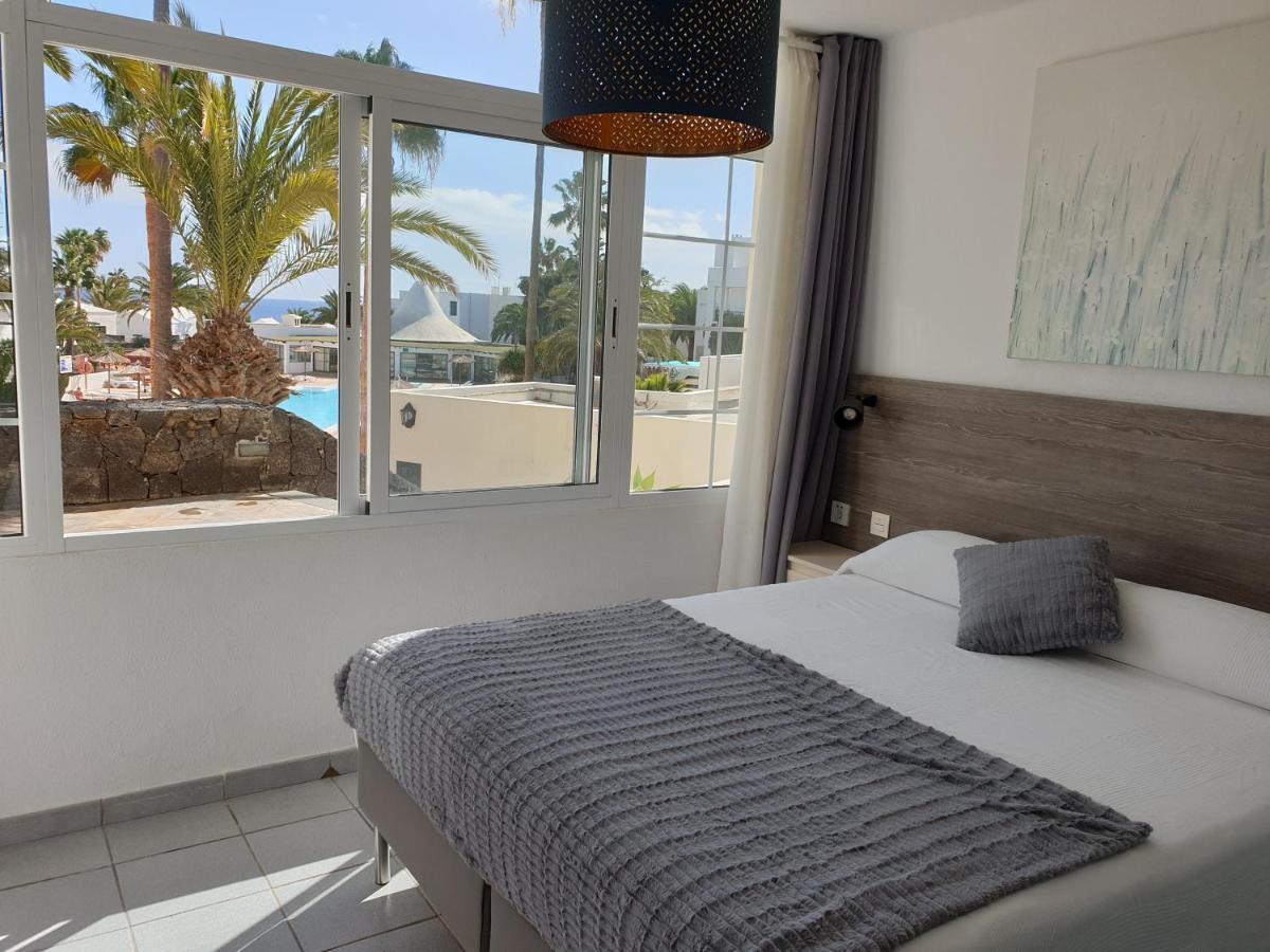 Luxury Apartamento Luz De Mar Complejo Playa Roca Costa Teguise Dış mekan fotoğraf